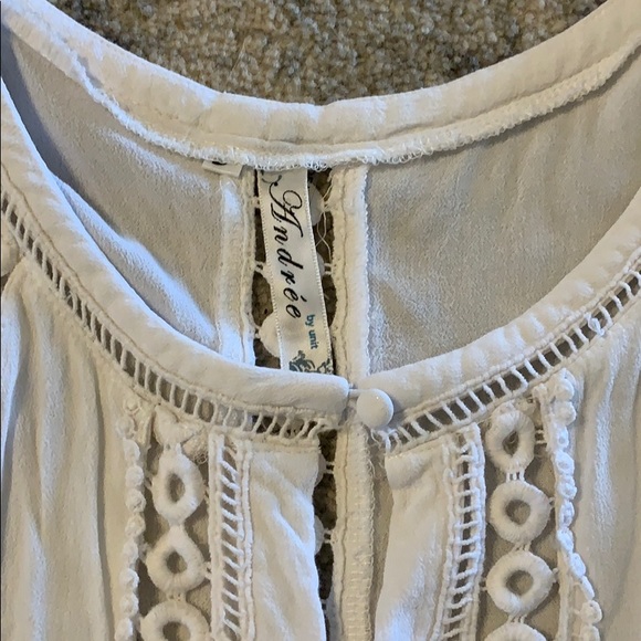 Boutique white blouse - Picture 2 of 3